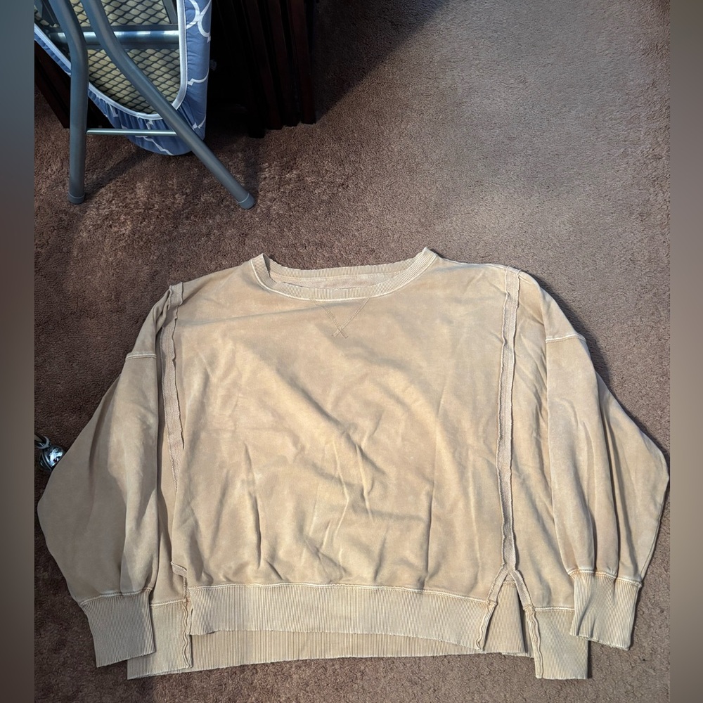 AMERICAN EAGLE BOX WIDE NECK CROP SHIRT long sleeve distressed washed beige shir